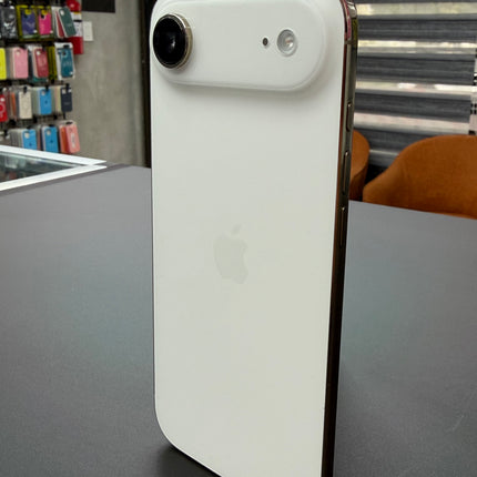 iPhone 17 Air 256GB – Liberty
